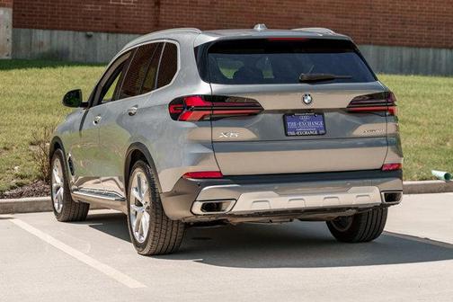 2025 BMW X5 xDrive40i