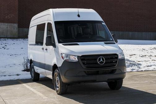 2020 Mercedes-Benz Sprinter 2500 Standard Roof