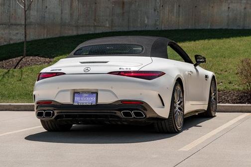 2022 Mercedes-Benz AMG SL 63 Base