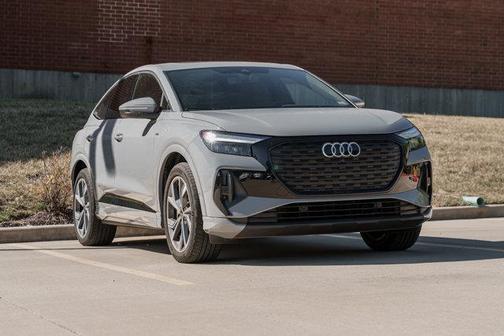 2024 Audi Q4 e-tron Sportback Premium Plus 55 quattro