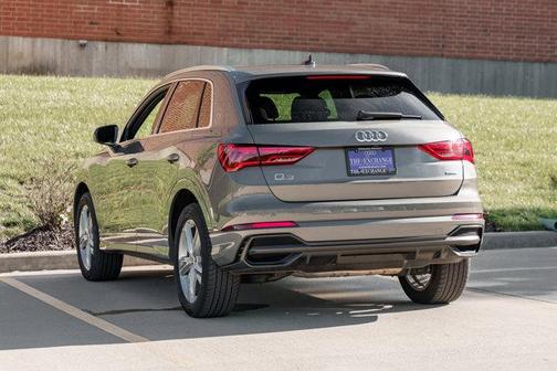 2022 Audi Q3 45 S line Premium Plus
