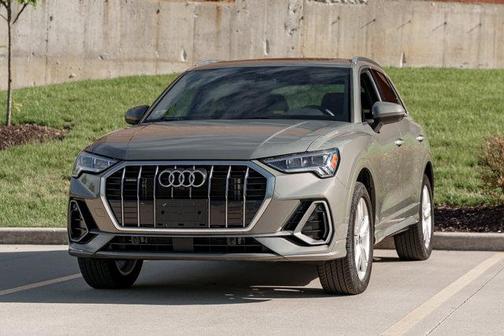 2022 Audi Q3 45 S line Premium Plus