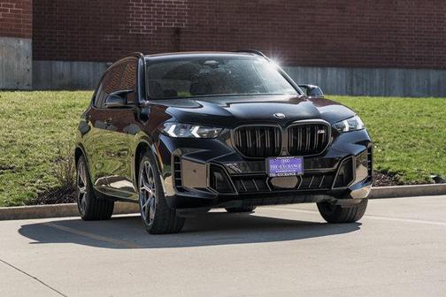 2026 BMW X5 M60i