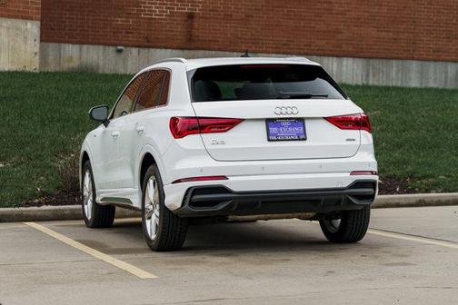2023 Audi Q3 45 S line Premium Plus
