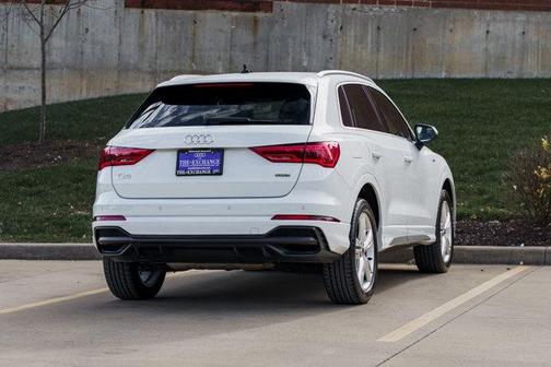 2022 Audi Q3 45 S line Premium Plus