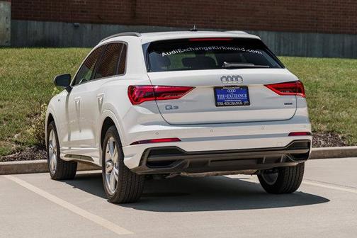 2024 Audi Q3 45 S line Premium Plus