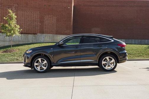 2025 Audi Q5 Premium Plus TFSI quattro S tronic