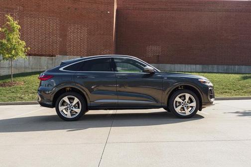 2025 Audi Q5 Premium Plus TFSI quattro S tronic