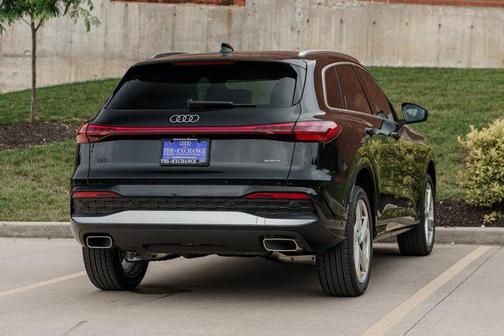 2025 Audi Q5 Premium Plus