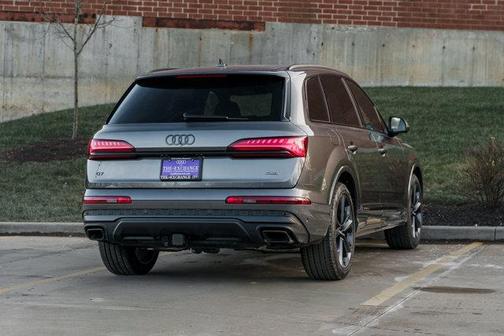 2026 Audi Q7 55 Premium Plus