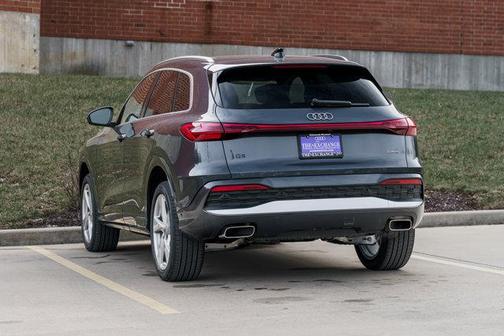 2025 Audi Q5 Premium Plus TFSI quattro S tronic