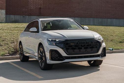 2026 Audi Q8 55 Premium Plus