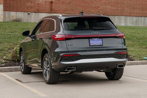 2025 Audi Q5 Premium