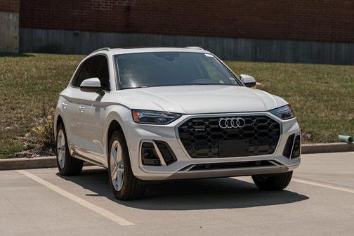 2025 Audi Q5 55 S line Premium Plus