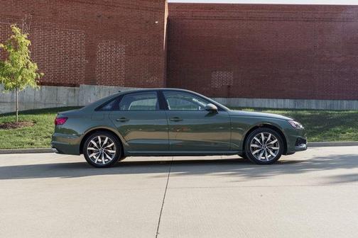 2024 Audi A4 40 Premium Plus