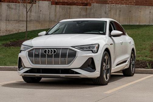 2022 Audi e-tron Sportback S line Premium Plus