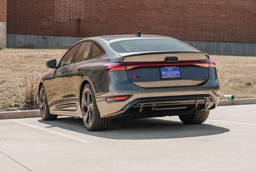 2025 Audi S6 e-tron Premium Plus