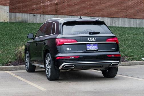 2023 Audi Q5 45 S line Premium