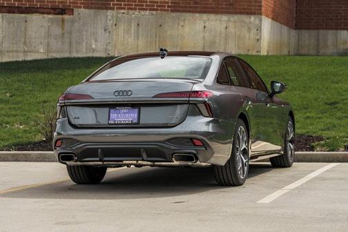 Daytona Gray Pearl Effect 2026 Audi A6 Premium Plus quattro S tronic