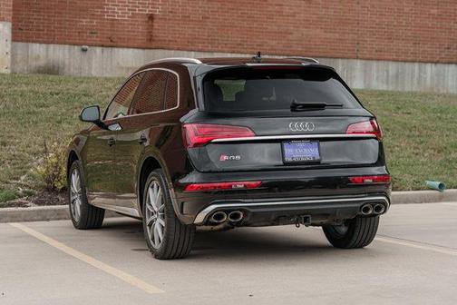 2022 Audi SQ5 3.0T Premium Plus