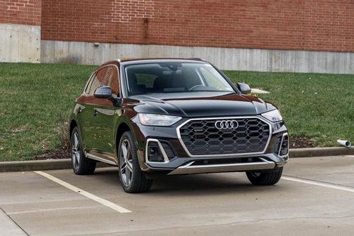 2024 Audi Q5 55 S line Premium Plus