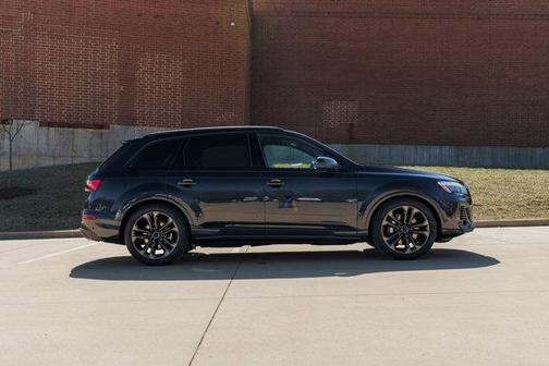 2026 Audi Q7 55 Premium Plus