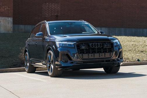 2026 Audi Q7 55 Premium Plus