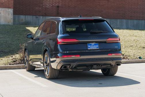 2026 Audi Q7 55 Premium Plus