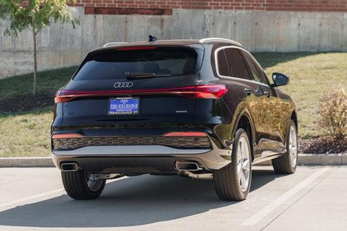 2025 Audi Q5 Premium Plus