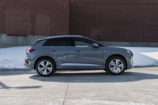 2023 Audi Q4 e-tron Premium Plus 50 quattro