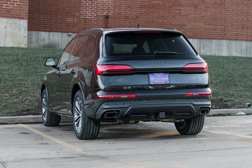 2026 Audi Q7 45 Premium