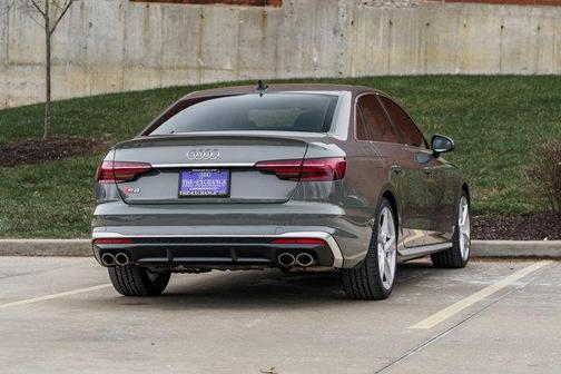 2023 Audi S4 Premium Plus TFSI quattro Tiptronic