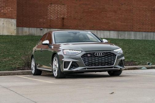 2023 Audi S4 Premium Plus TFSI quattro Tiptronic