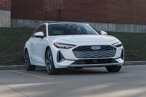 2025 Audi A5 Premium Plus TFSI quattro S tronic