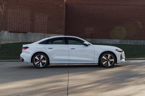 2025 Audi A5 Premium Plus TFSI quattro S tronic