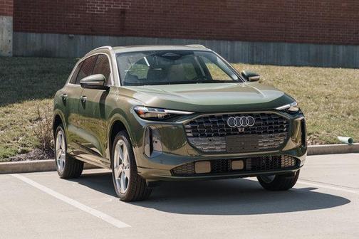 2025 Audi Q5 Premium Plus