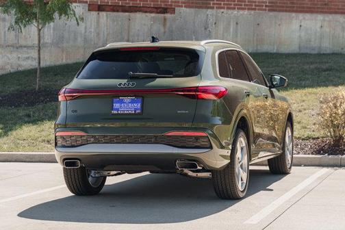 2025 Audi Q5 Premium Plus