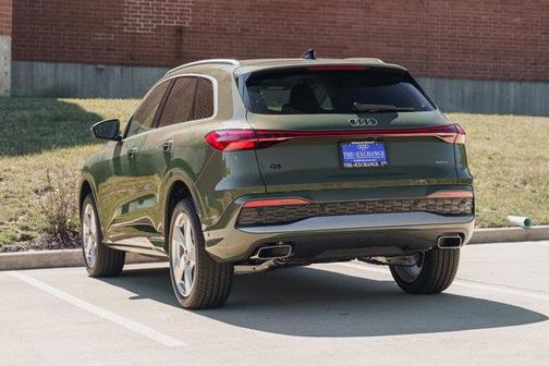 2025 Audi Q5 Premium Plus