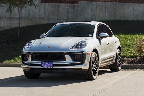 2022 Porsche Macan S