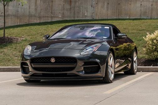 2019 Jaguar F-TYPE R