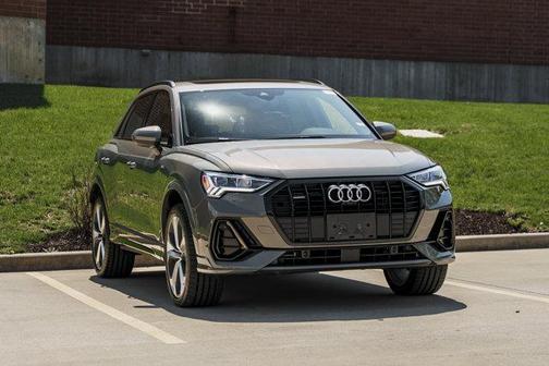 Chronos Gray Metallic 2022 Audi Q3 45 S line Premium Plus