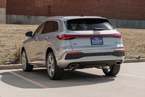 2025 Audi Q5 Premium Plus