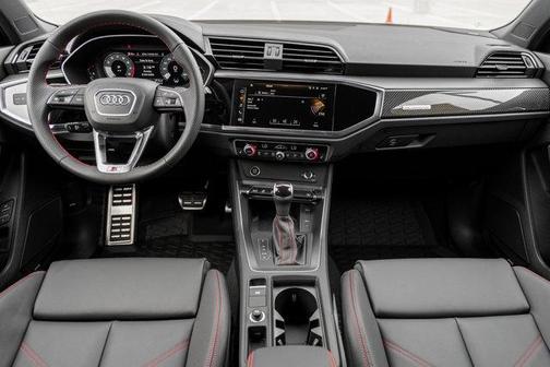 2025 Audi Q3 45 S line Premium Plus