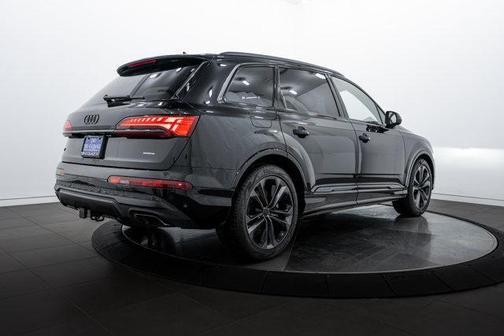 2026 Audi Q7 55 Prestige