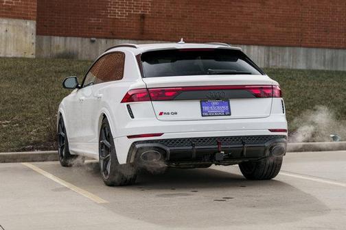 2026 Audi RS Q8 4.0T