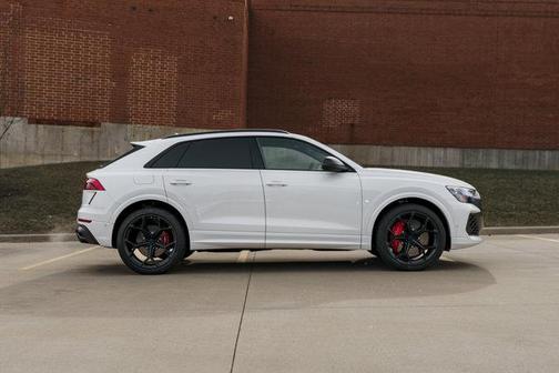 2026 Audi RS Q8 4.0T