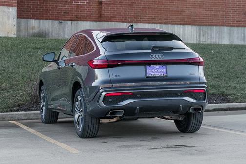 2025 Audi Q5 Premium TFSI quattro S tronic