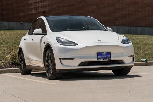 2021 Tesla Model Y Long Range Dual Motor All-Wheel Drive