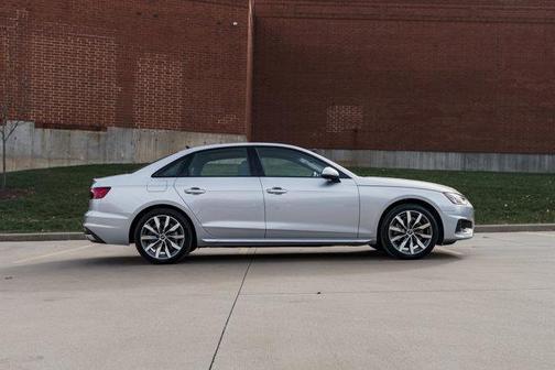 2023 Audi A4 40 Premium Plus