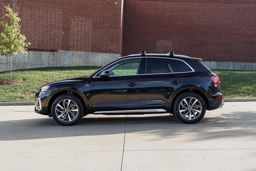 2023 Audi Q5 45 S line Premium Plus